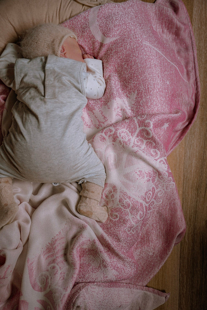 Cuddly blanket Forest of Wolves Elaine - KOKADI