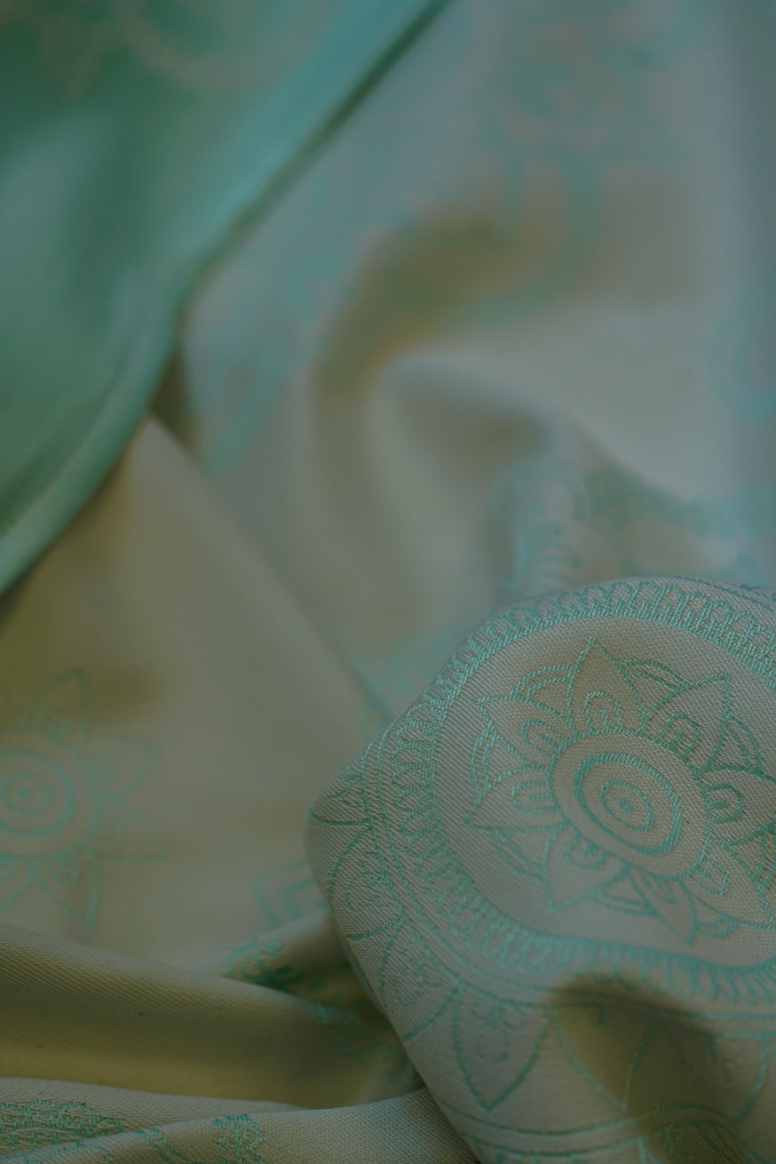 Baby Carrier Flip Mandala Myra