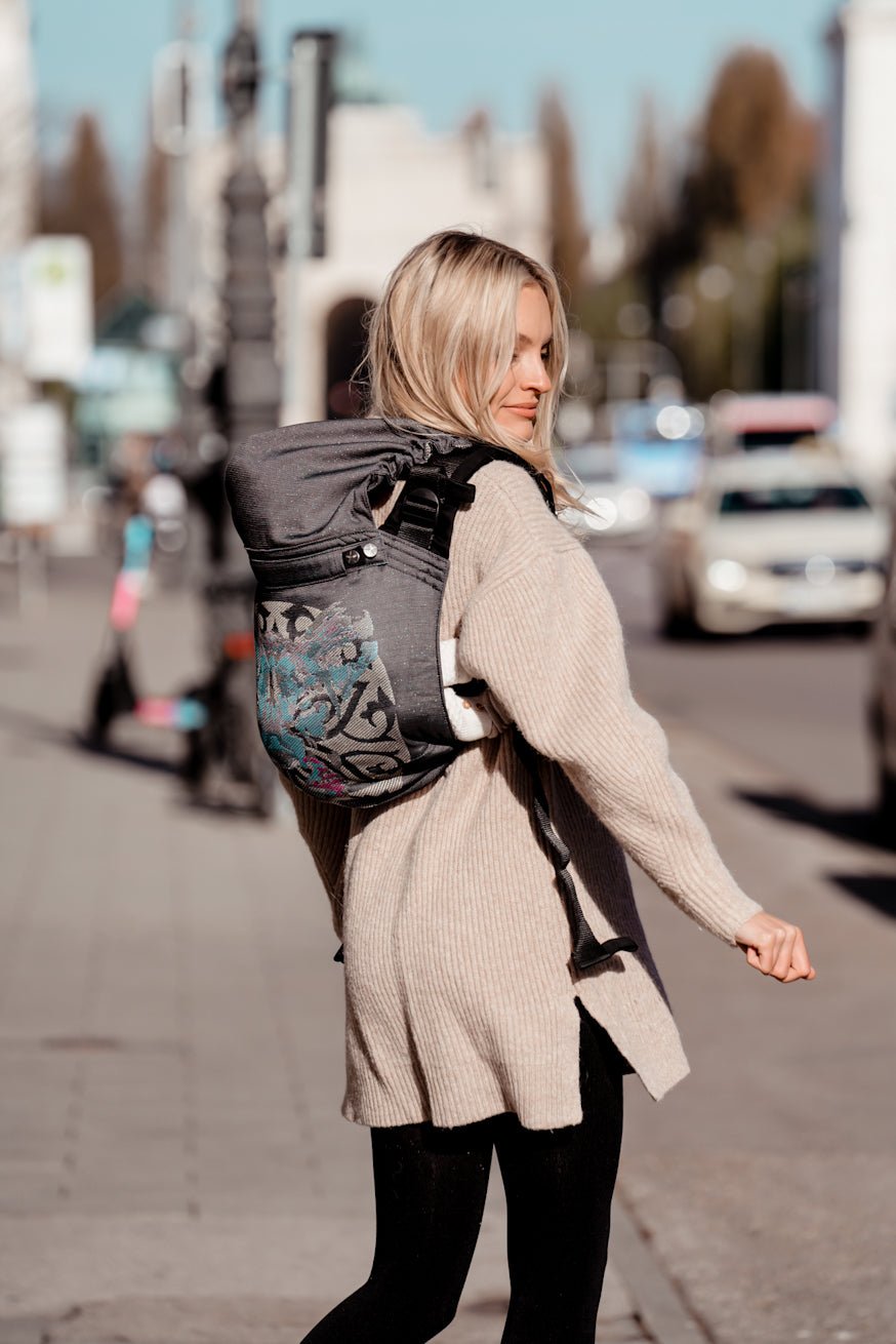 Baby Carrier Onbu Lioness Alexandra - KOKADI