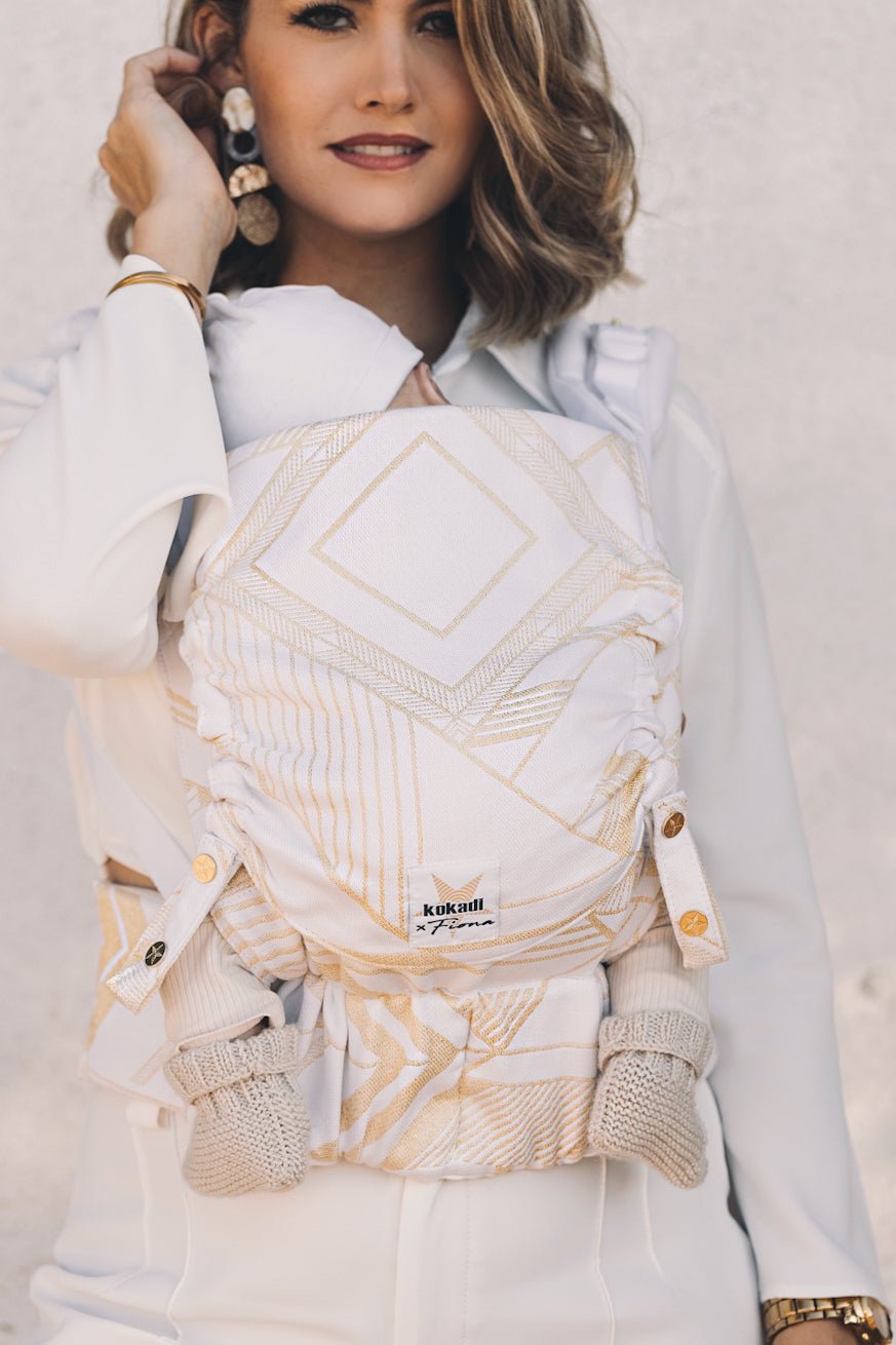 Baby Carrier TaiTai Treasure of gold by Fiona Erdmann - KOKADI