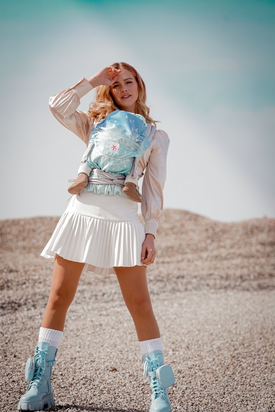 Baby Carrier TaiTai Max in Wonderland - KOKADI