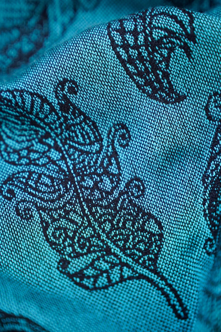 Cuddly towel mandala feathers Alexander - KOKADI